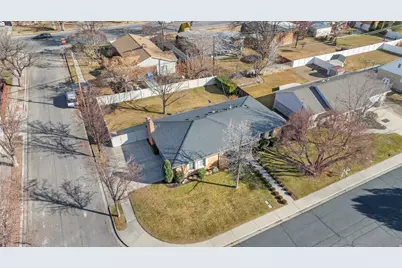 894 N 60 E, American Fork, UT 84003 - Photo 34