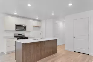 1886 E Corriente Dr, Salem, UT 84653 - Photo 6