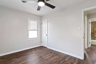 842 E 1000 S, Clearfield, UT 84015 - Photo 8