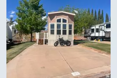 144 Ash St, Hurricane, UT 84737 - Photo 1