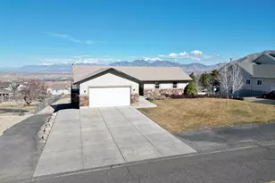 569 E Park Dr, Elk Ridge, UT 84651 - Photo 42