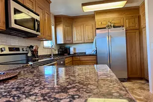 569 E Park Dr, Elk Ridge, UT 84651 - Photo 8