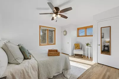 3471 E Olympus Dr, Holladay, UT 84124 - Photo 22