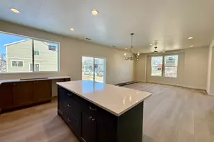 2810 W Guernsey Ln, Plain City, UT 84404 - Photo 8