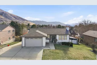 2192 E High Mesa Dr, Sandy, UT 84092 - Photo 2