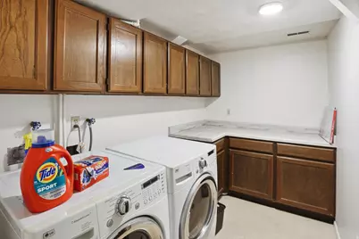 2192 E High Mesa Dr, Sandy, UT 84092 - Photo 30
