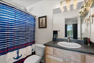 1049 Allington Dr, North Salt Lake, UT 84054 - Photo 18