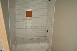 225 E 550 S, Roosevelt, UT 84066 - Photo 4