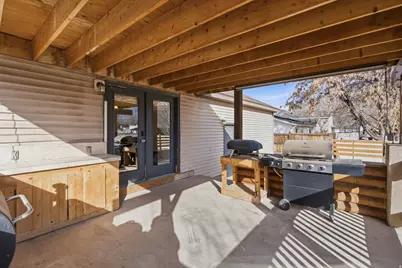 42 E 400 N, Santaquin, UT 84655 - Photo 28