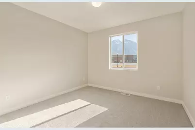 1026 E 310 S, Salem, UT 84653 - Photo 6