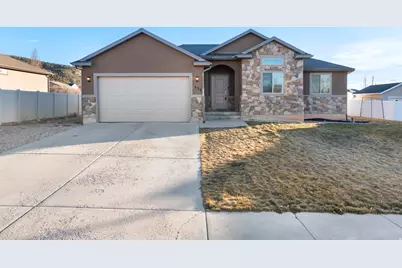 532 E 300 S, Nephi, UT 84648 - Photo 6