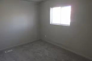 1794 W 400 N, Salt Lake City, UT 84116 - Photo 8