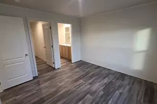 2695 S 2500 W, West Valley, UT 84119 - Photo 24