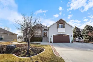 5537 W Kensington Circle, Highland, UT 84003 - Photo 2