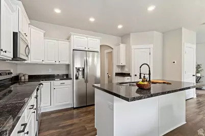 4062 N Heatherfield Ln, Lehi, UT 84043 - Photo 8