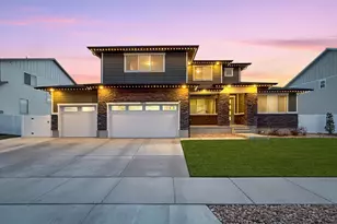 3372 S Pinyon Ln, Mapleton, UT 84664 - Photo 1