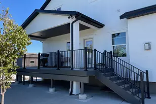 6946 W Ivie Farms Dr S, Herriman, UT 84096 - Photo 4