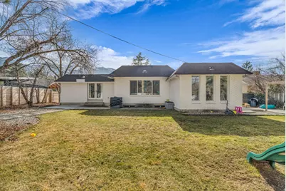 2591 E Creek Rd, Sandy, UT 84093 - Photo 38