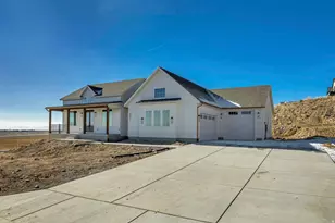 9271 N Harmony Way, Eagle Mountain, UT 84005 - Photo 2