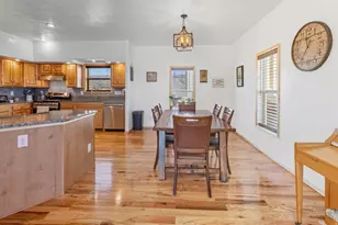 323 W 400 N, Central Valley, UT 84754 - Photo 16