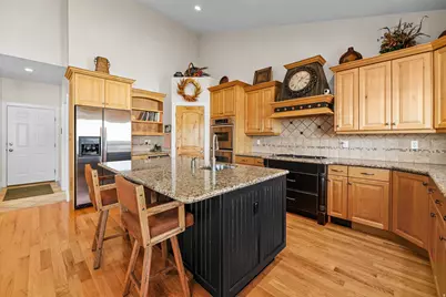 10717 S Logan Canyon Rd, South Jordan, UT 84095 - Photo 18