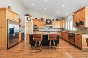 10717 S Logan Canyon Rd, South Jordan, UT 84095 - Photo 14