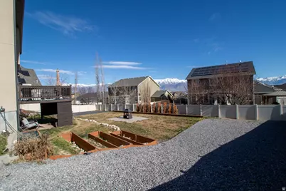 2692 S Stillwater Dr, Saratoga Springs, UT 84045 - Photo 44