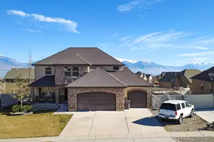2692 S Stillwater Dr, Saratoga Springs, UT 84045 - Photo 4