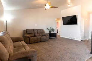 278 W Williams Ln S, Grantsville, UT 84029 - Photo 10