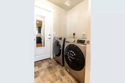 278 W Williams Ln S, Grantsville, UT 84029 - Photo 12