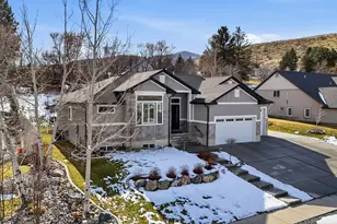 118 W 1270 S, Wellsville, UT 84339 - Photo 2