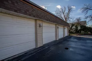 563 N 200 W, Bountiful, UT 84010 - Photo 22