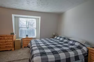 563 N 200 W, Bountiful, UT 84010 - Photo 12