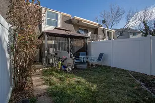 563 N 200 W, Bountiful, UT 84010 - Photo 20