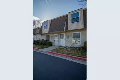 563 N 200 W, Bountiful, UT 84010 - Photo 4