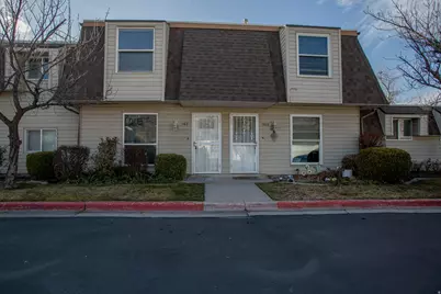 563 N 200 W, Bountiful, UT 84010 - Photo 2