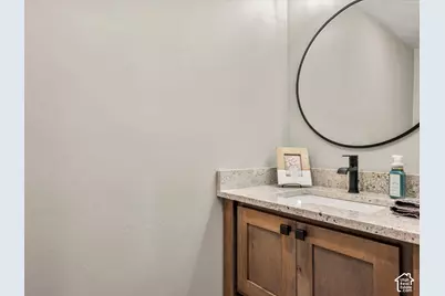 660 N Cambry Dr, Garden City, UT 84028 - Photo 10