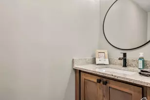 660 N Cambry Dr, Garden City, UT 84028 - Photo 10