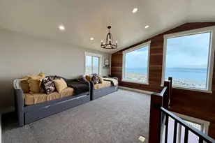 660 N Cambry Dr, Garden City, UT 84028 - Photo 30