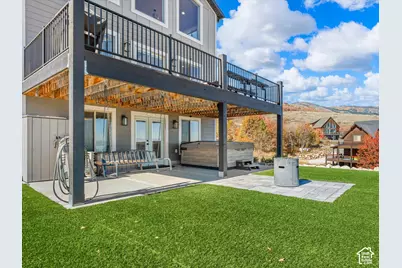 660 N Cambry Dr, Garden City, UT 84028 - Photo 6