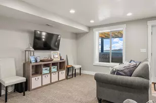 660 N Cambry Dr, Garden City, UT 84028 - Photo 36