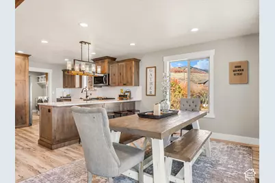 660 N Cambry Dr, Garden City, UT 84028 - Photo 18