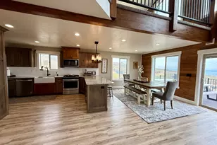 660 N Cambry Dr, Garden City, UT 84028 - Photo 18