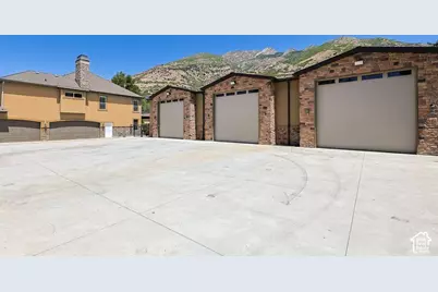 5885 S Tolcate Ln, Holladay, UT 84121 - Photo 6