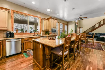 5885 S Tolcate Ln, Holladay, UT 84121 - Photo 10