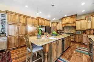 5885 S Tolcate Ln, Holladay, UT 84121 - Photo 14