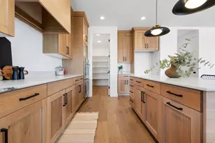 5369 N Lookout Cv, Lehi, UT 84043 - Photo 10