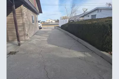 812 E 500 N, Tooele, UT 84074 - Photo 16