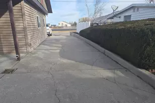 812 E 500 N, Tooele, UT 84074 - Photo 16