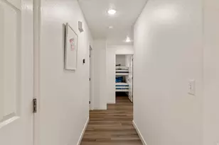 1825 W Mathis Park Pl, Saint George, UT 84770 - Photo 20